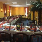 Deutsches Haus Und Restaurant Olympia Hotel 2*