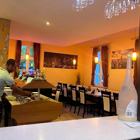 Отель Deutsches Haus Und Restaurant Olympia