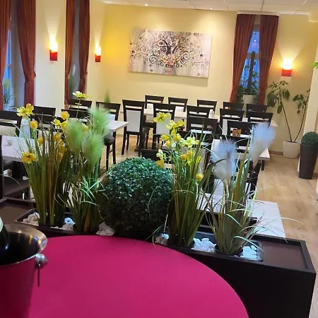 ホテル Deutsches Haus Und Restaurant Olympia