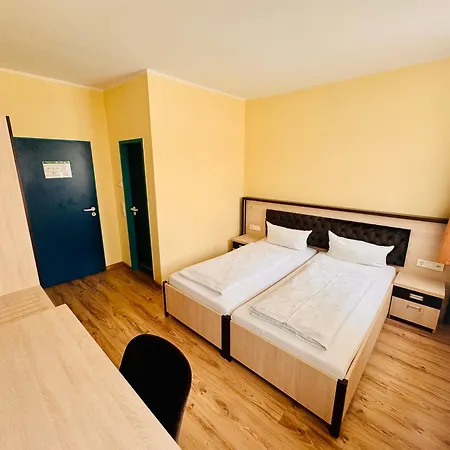 Deutsches Haus Und Restaurant Olympia 2* ماغديبورغ