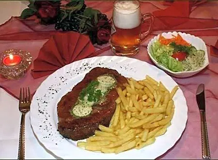 Deutsches Haus Und Restaurant Olympia فندق 2*